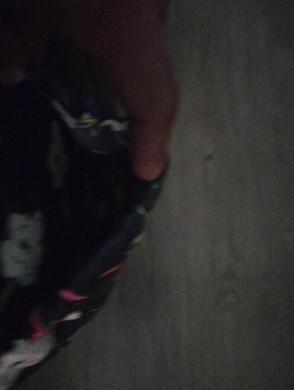 Floral Print Rolling Backpack - Black Multicolor LIKE NEW - Picture 6 of 6